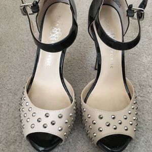 Banana Republic high heels